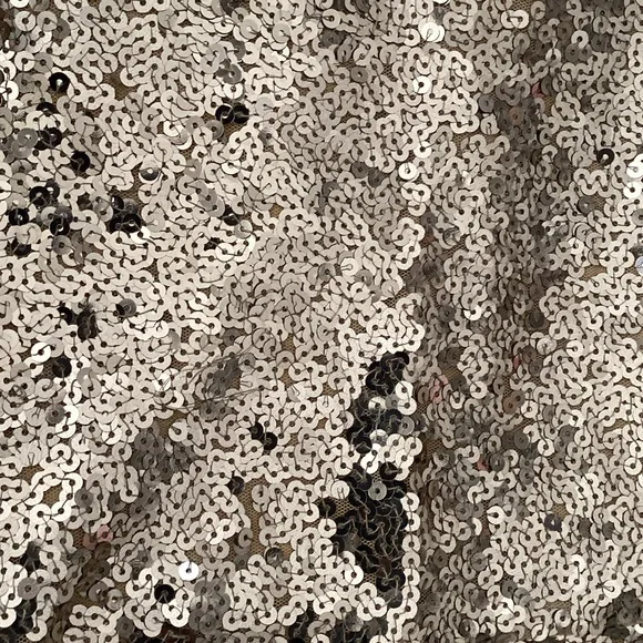 GAP Kids Shimmering Gold Sequin Dress - Picture 4 of 4